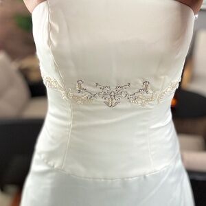 Vintage Jim Hjelm Wedding Gown - NWT/Never Worn